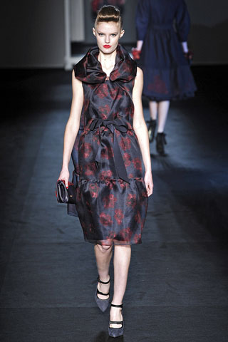 moschino осень зима 2009 2010