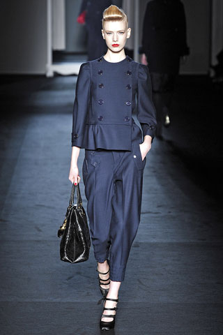 moschino осень зима 2009 2010